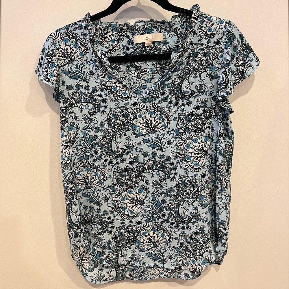 LOFT Women's Teal and Black Patterned Blouse